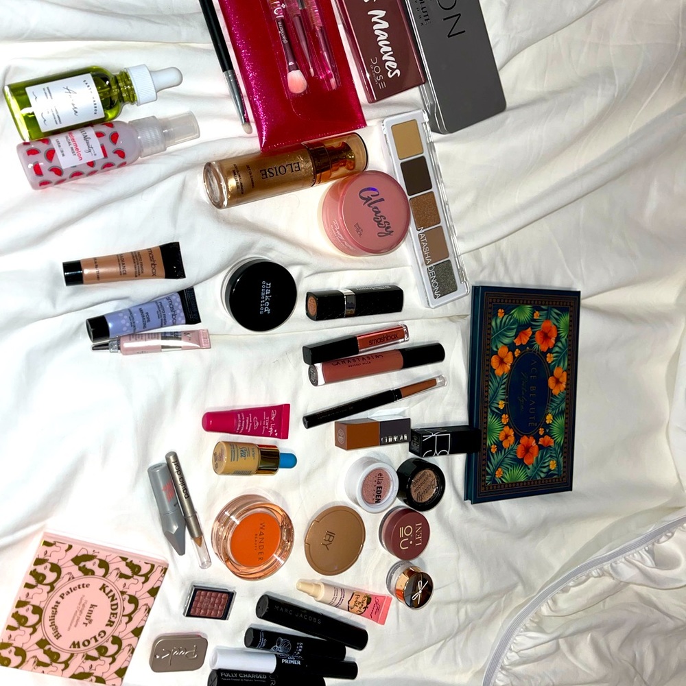 *Makeup haul*